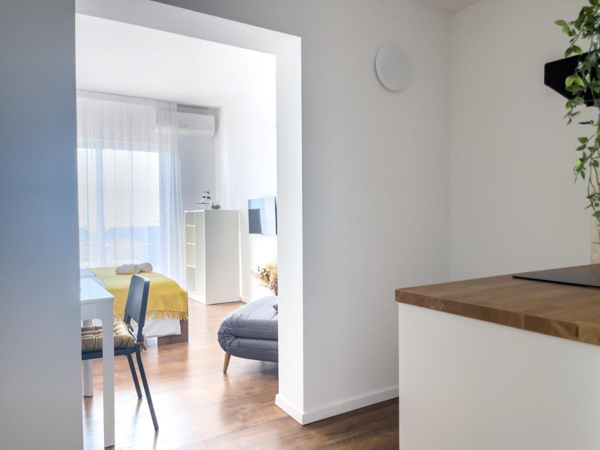 Apartments Goro Podstrana Eksteriør billede